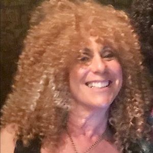 Meet your Posher, Robin